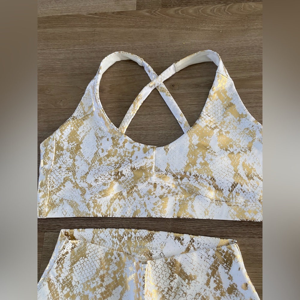 Carbon 38 White And Gold Python Workout Set, Size… - image 7
